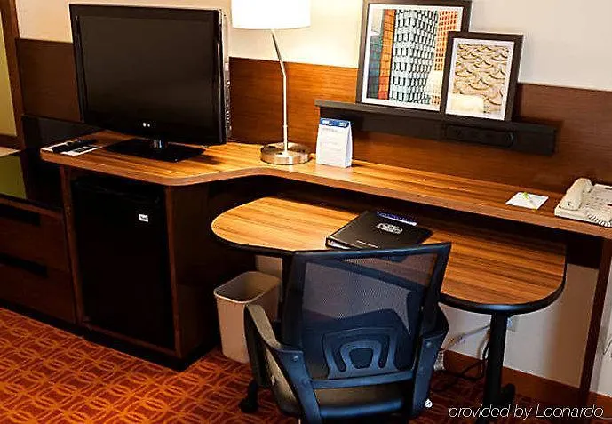 Hotel Fairfield & By Marriott 3*