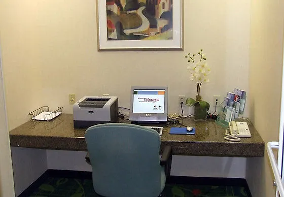 Fairfield & By Marriott 3*