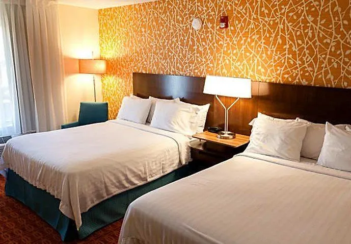 Fairfield & By Marriott